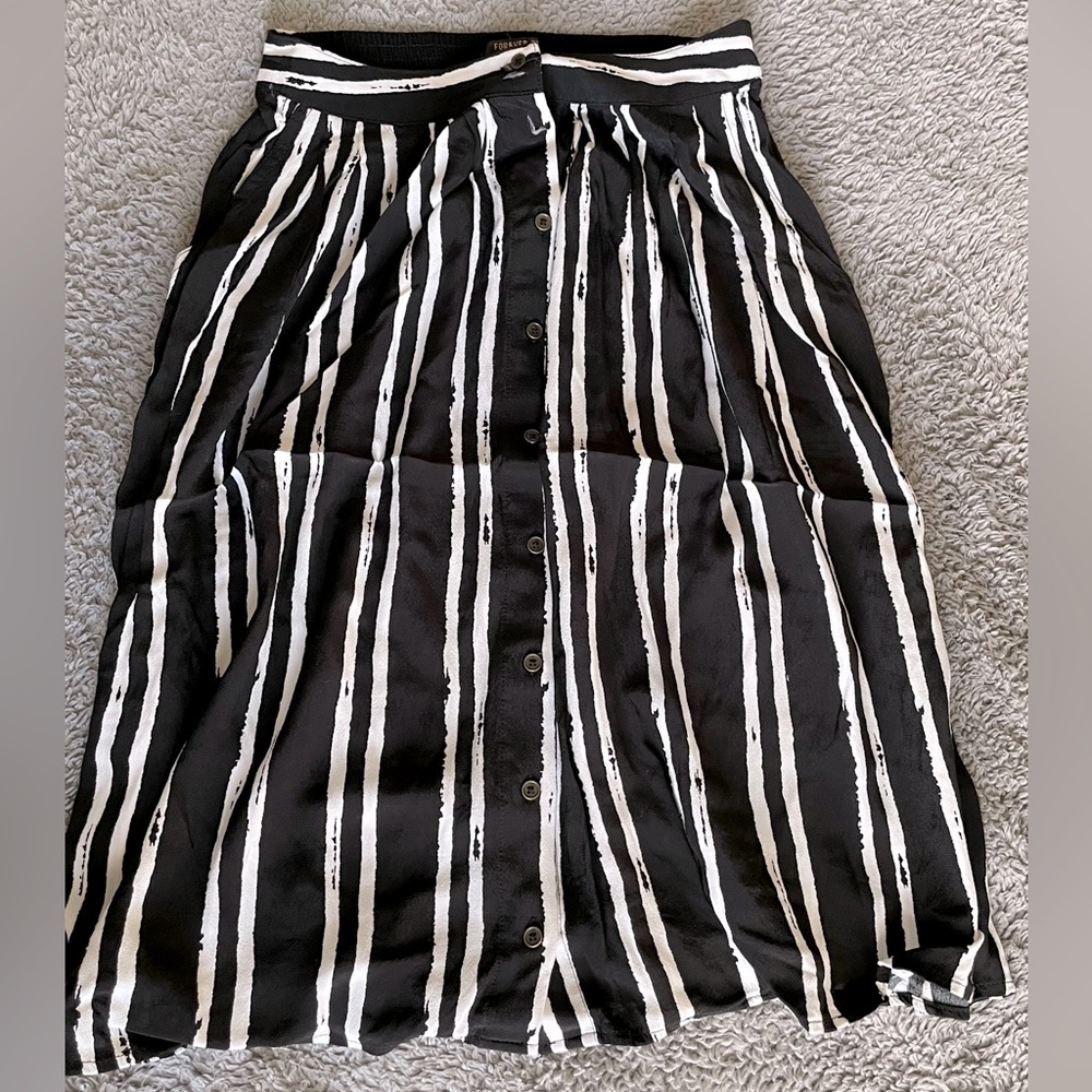 Midi skirt